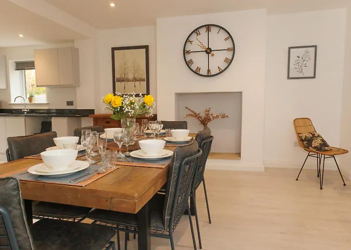 Apple Tree Corner - * Harrogate